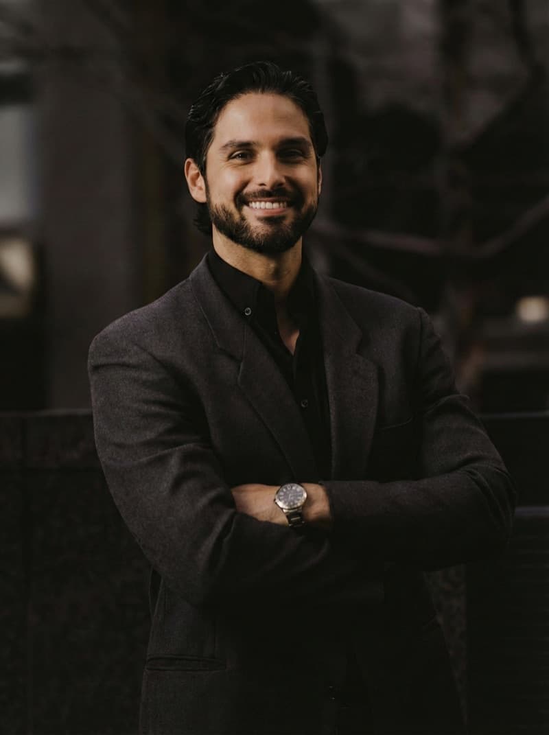 Daniel Corcega